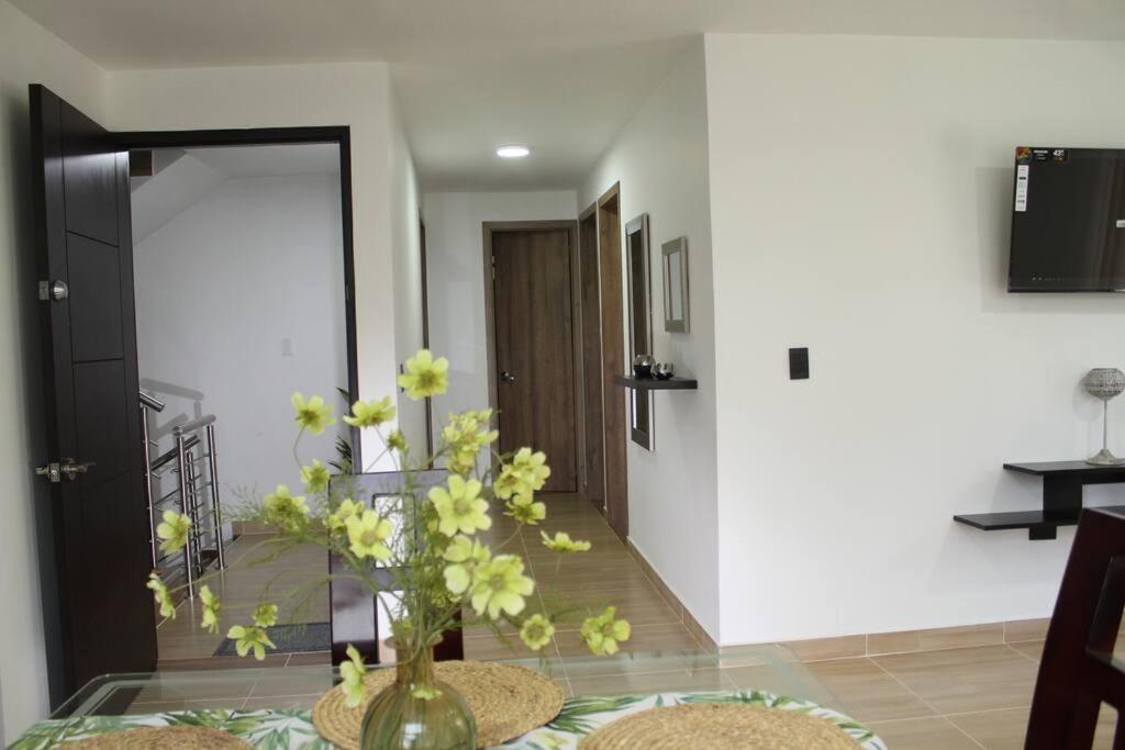 Lindo Apartamento Con Estacionamiento Buga Exterior photo